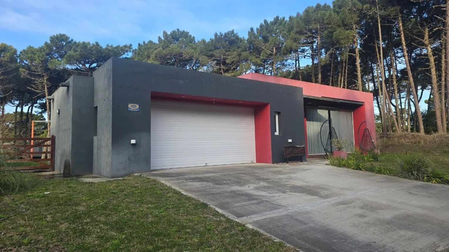 Casa en venta en Pinamar, foto 2
