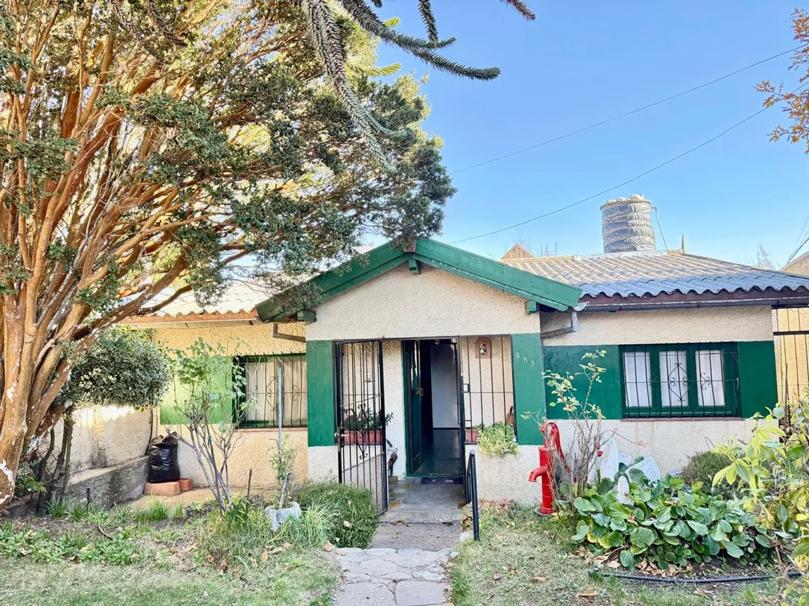Casa de 3 ambientes en venta en San Carlos de Bariloche, 9 de Julio 600
