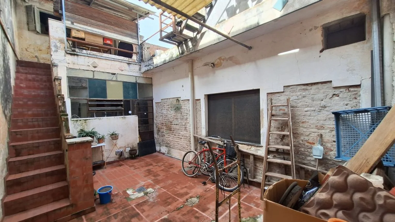 PH de 6 ambientes en venta en Rosario, Avenida Ovidio Lagos 0