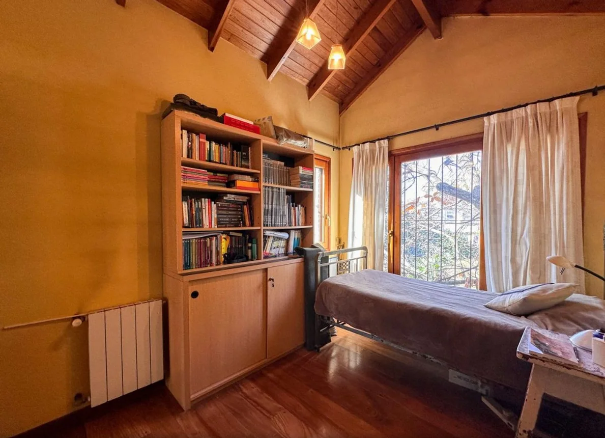 Casa de 6 ambientes en venta en Florencio Varela, Vélez Sársfield 1600, foto 4
