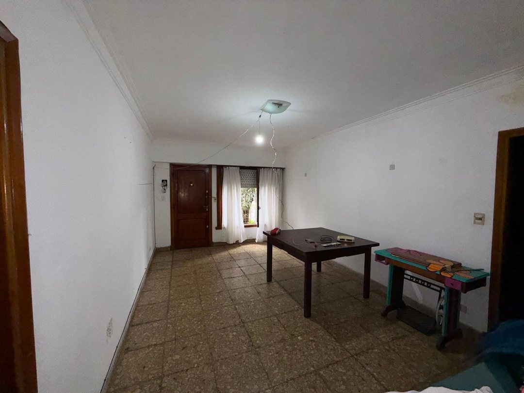 CASA 4 AMBIENTES CON PATIO Y PARRILLA APTA CREDITO