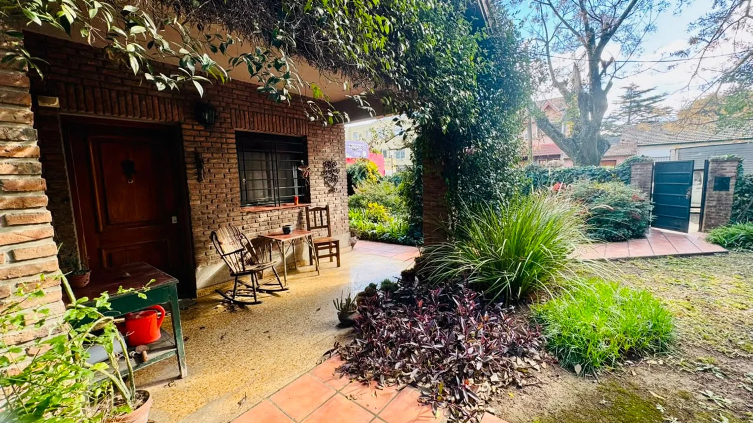 Casa de 4 ambientes en venta en Hurlingham, Teniente General Pablo Ricchieri 1500, foto 2