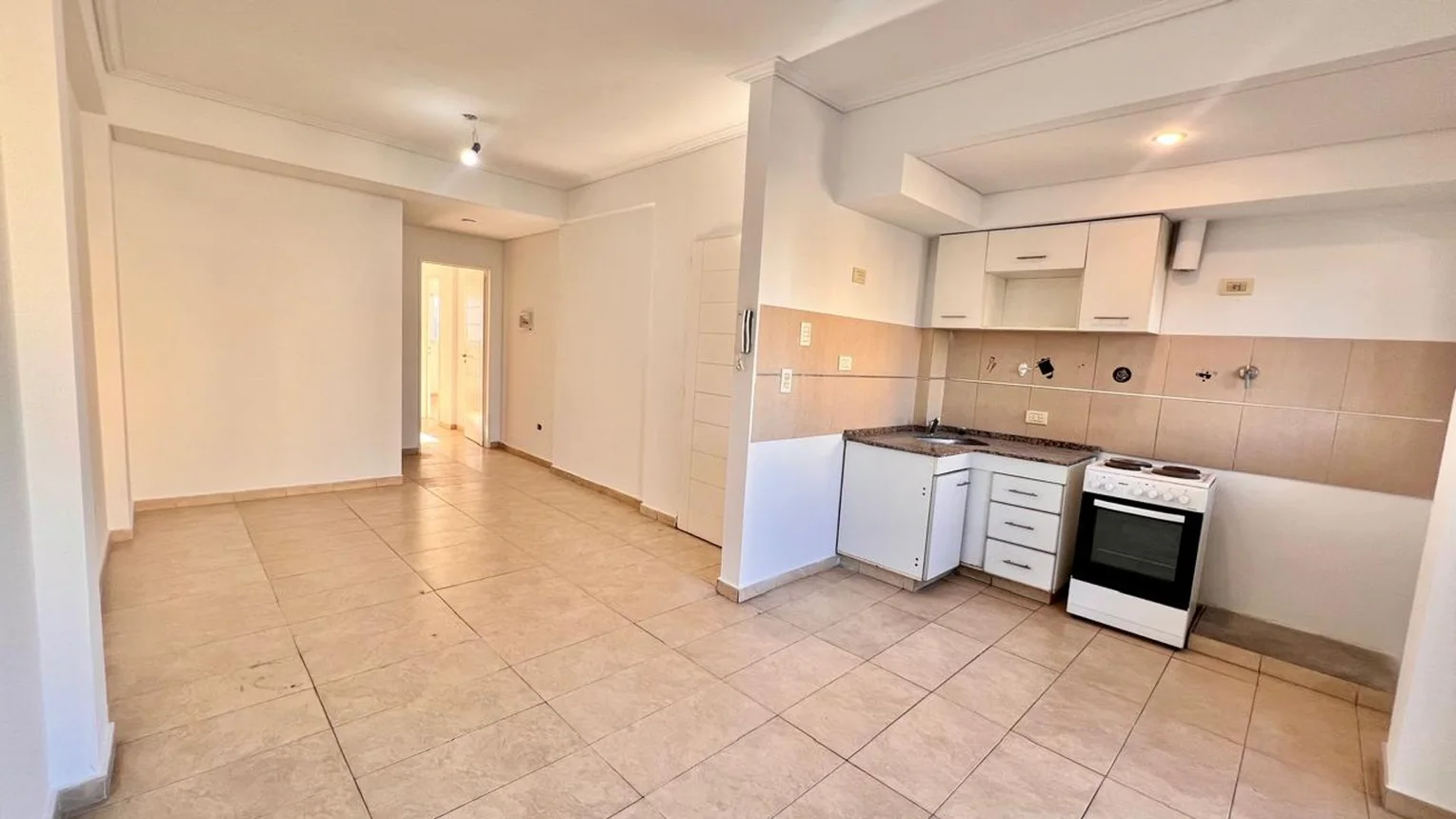 Departamento de 3 ambientes en venta en Lanús Este, Anatole France 1500