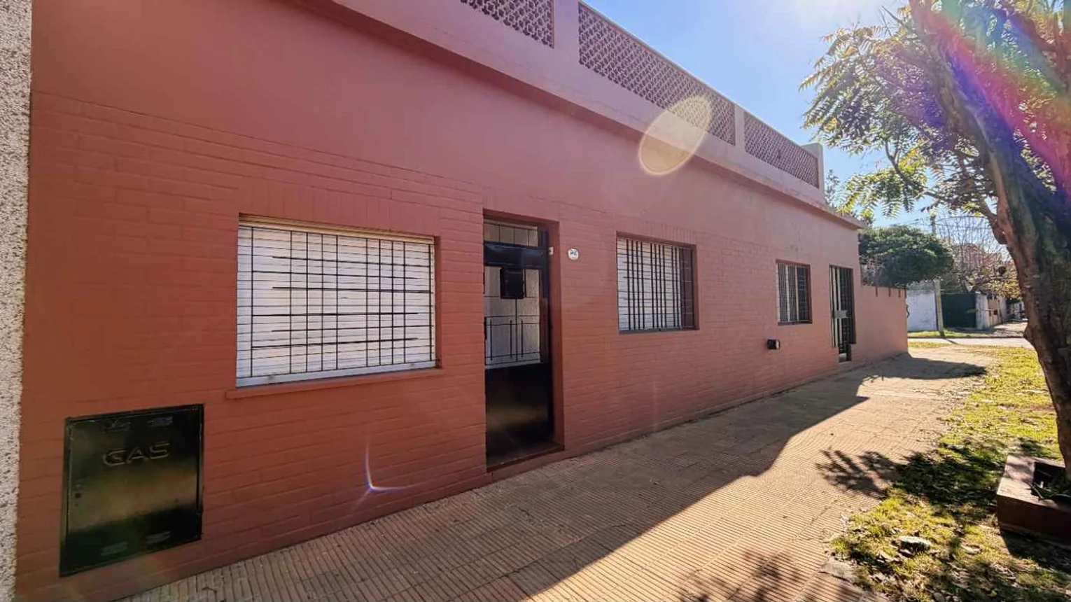 Casa de 3 ambientes en venta en Caseros, España 3400, foto 2