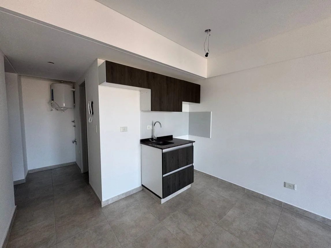 Monoambiente en venta en Ituzaingó, Avenida Rivadavia 22200