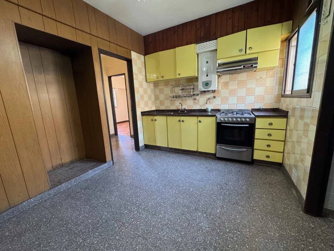 Departamento de 4 ambientes en venta en Liniers, Avenida Lisandro de la Torre 1100, foto 3