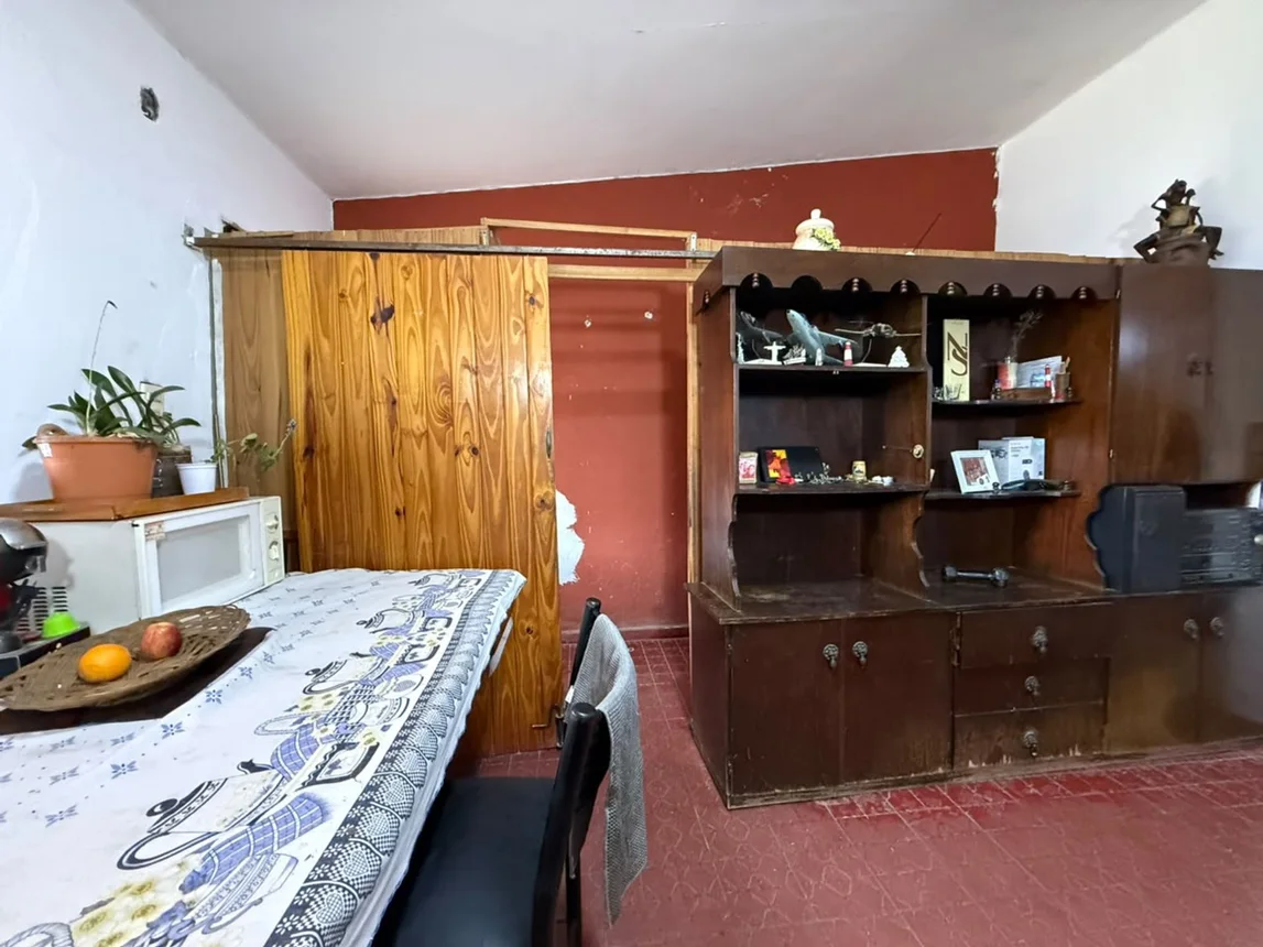 Casa de 9 ambientes en venta en Córdoba, Clpn Blas de Peralta 4000, foto 5