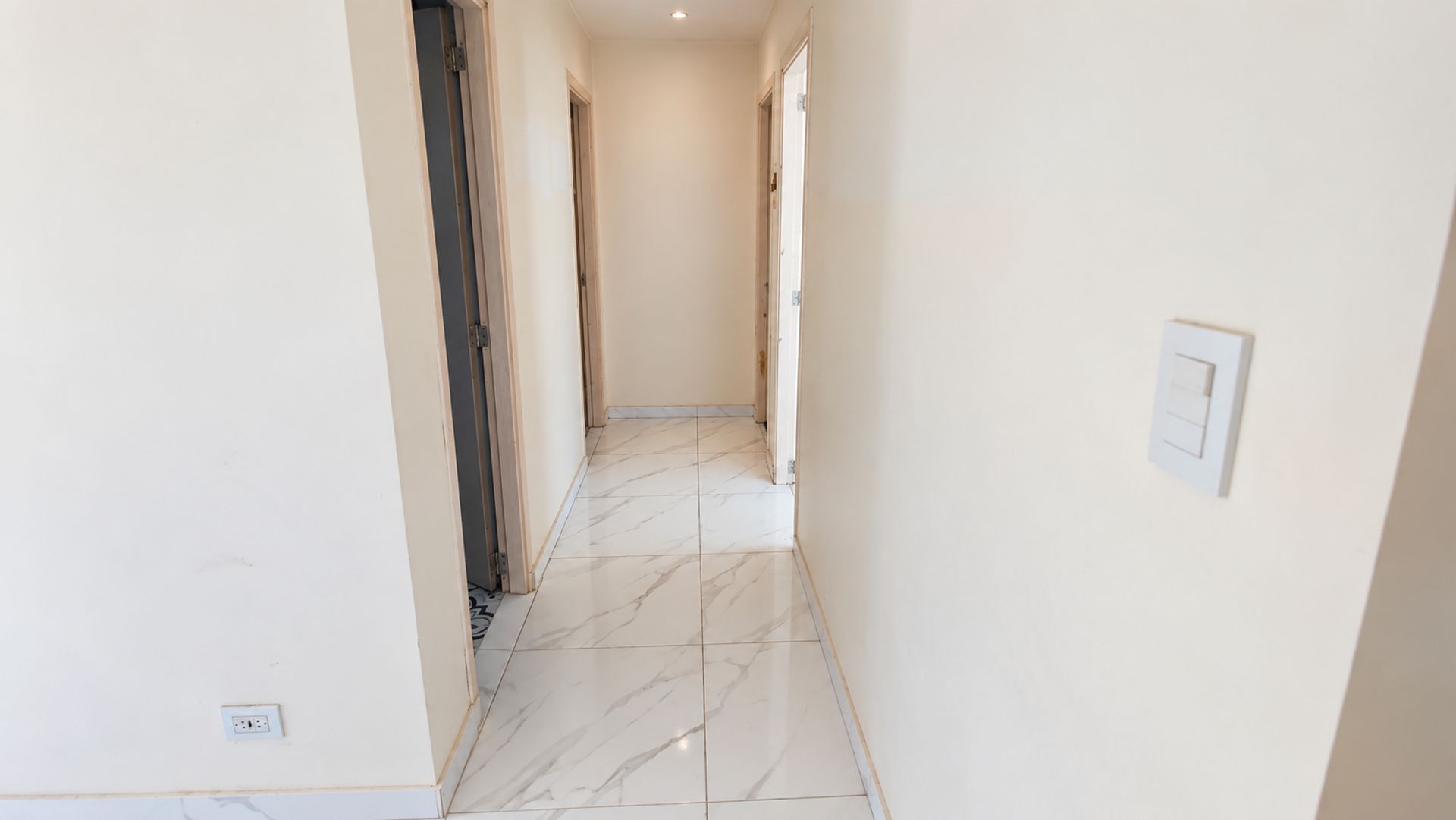 Foto 21 — VENTA CASA 4 AMB S/ TERRENO DE 900M2 PARQUE LELOIR