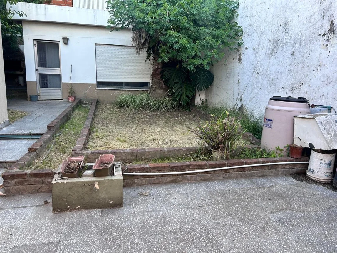 Casa en venta en Temperley, foto 3