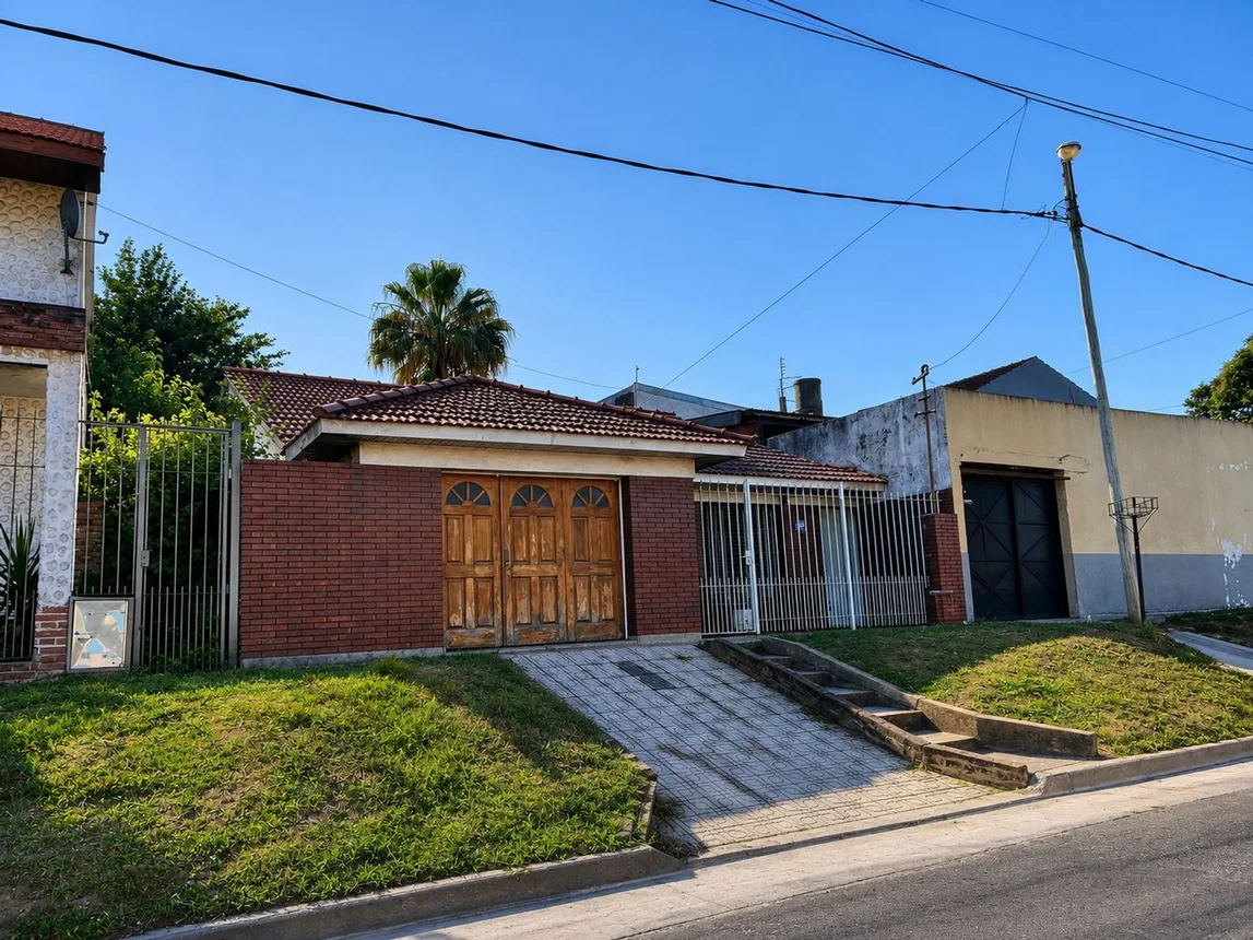 Casa en venta en Temperley