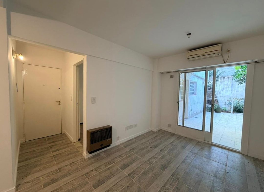 VENTA DEPARTAMENTO 2 DORMITORIOS CON PATIO ADUANA