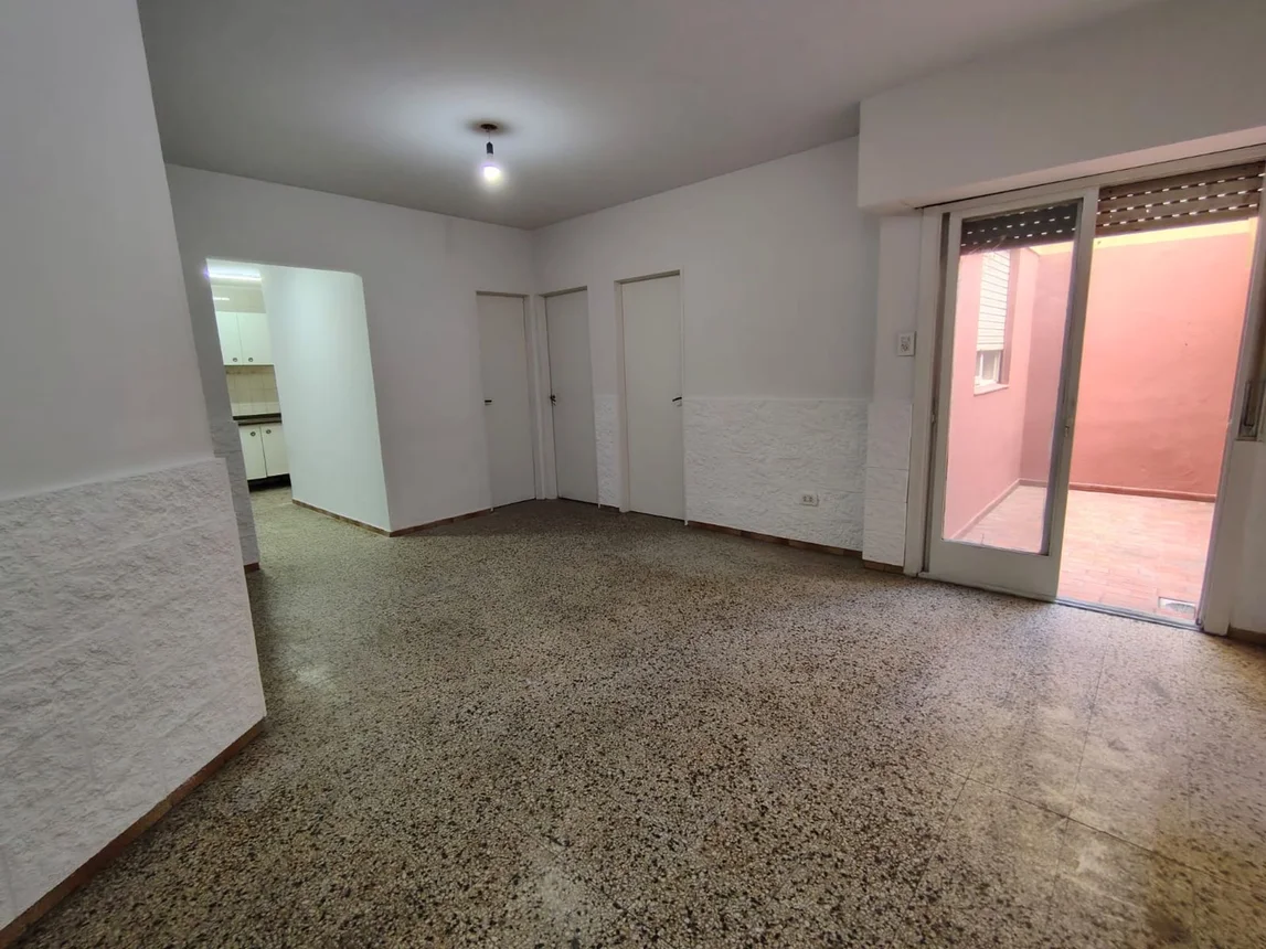 Departamento de 3 ambientes en venta en Valentín Alsina, Coronel Luna 500