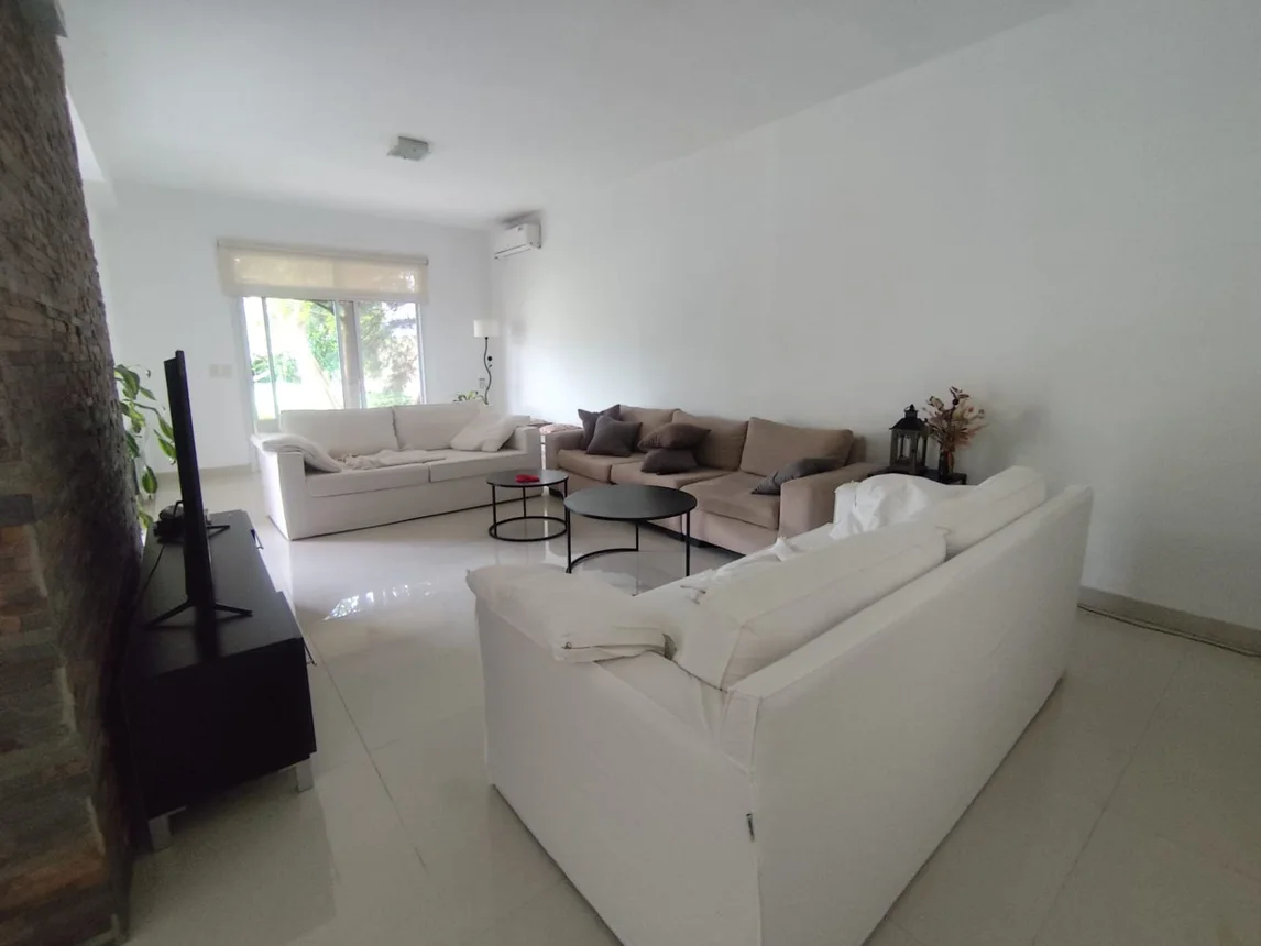 Casa de 5 ambientes en venta en Hurlingham, Aconcagua 1700, foto 4