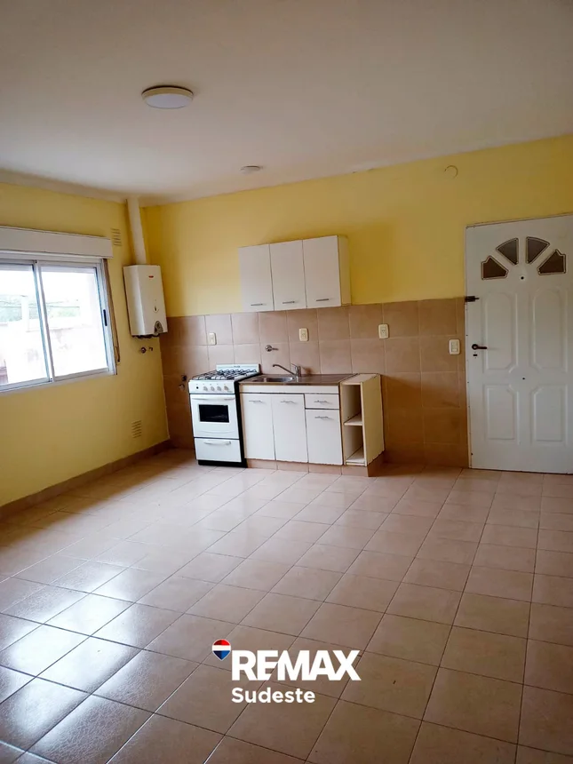 Departamento de 2 ambientes en alquiler en Bahía Blanca, Ayolas 800