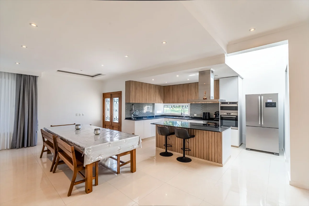 Venta casa 5 amb barrio cerrado prados de la vega., foto 1
