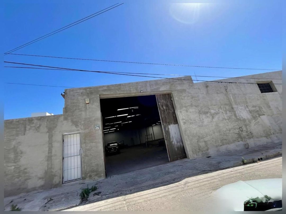 Galpon 750mts Guemes zona Tribunales II