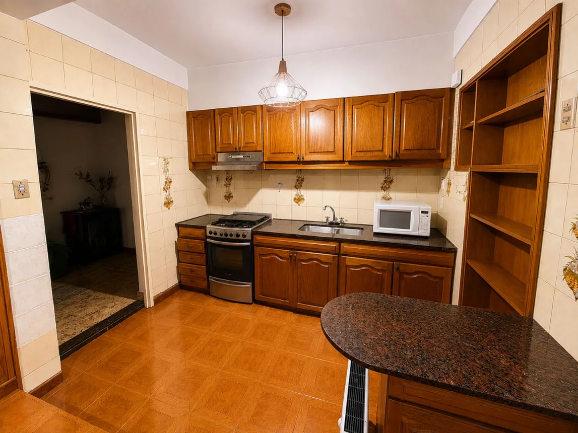 Casa de 6 ambientes en venta en Ramos Mejía, Pedro Bonifacio Palacios 800, foto 5