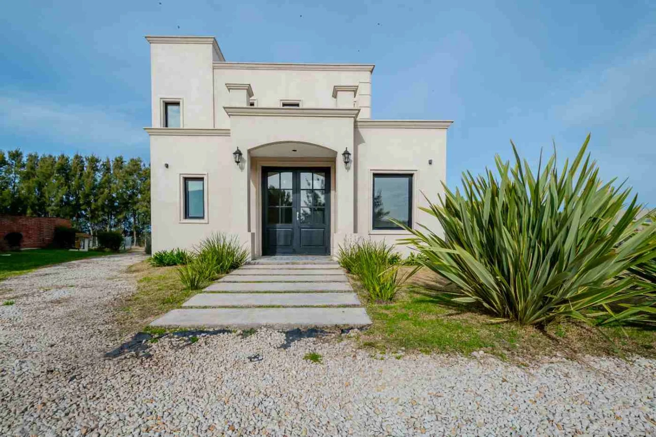 Casa de 5 ambientes en venta en Mar del Plata, Ruta 2 Km 396 Barrio Tierras del Mar 0, foto 2
