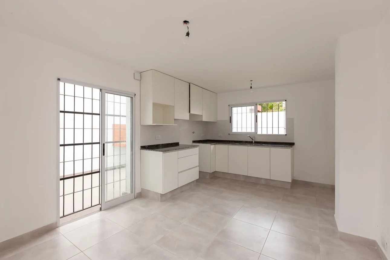 Casa en venta en Carapachay, foto 2