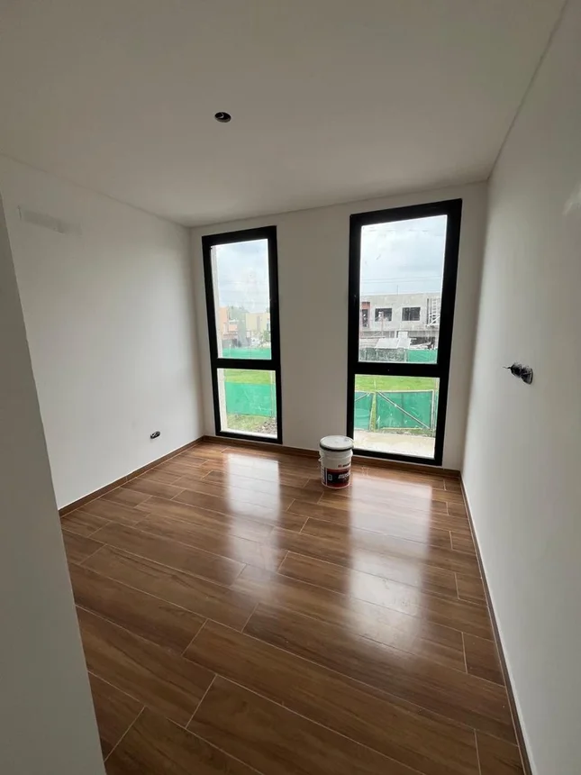 Casa dúplex en venta en Pilar, foto 5