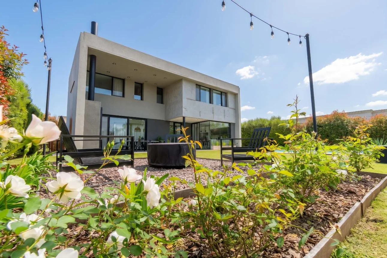 Casa en venta en Funes