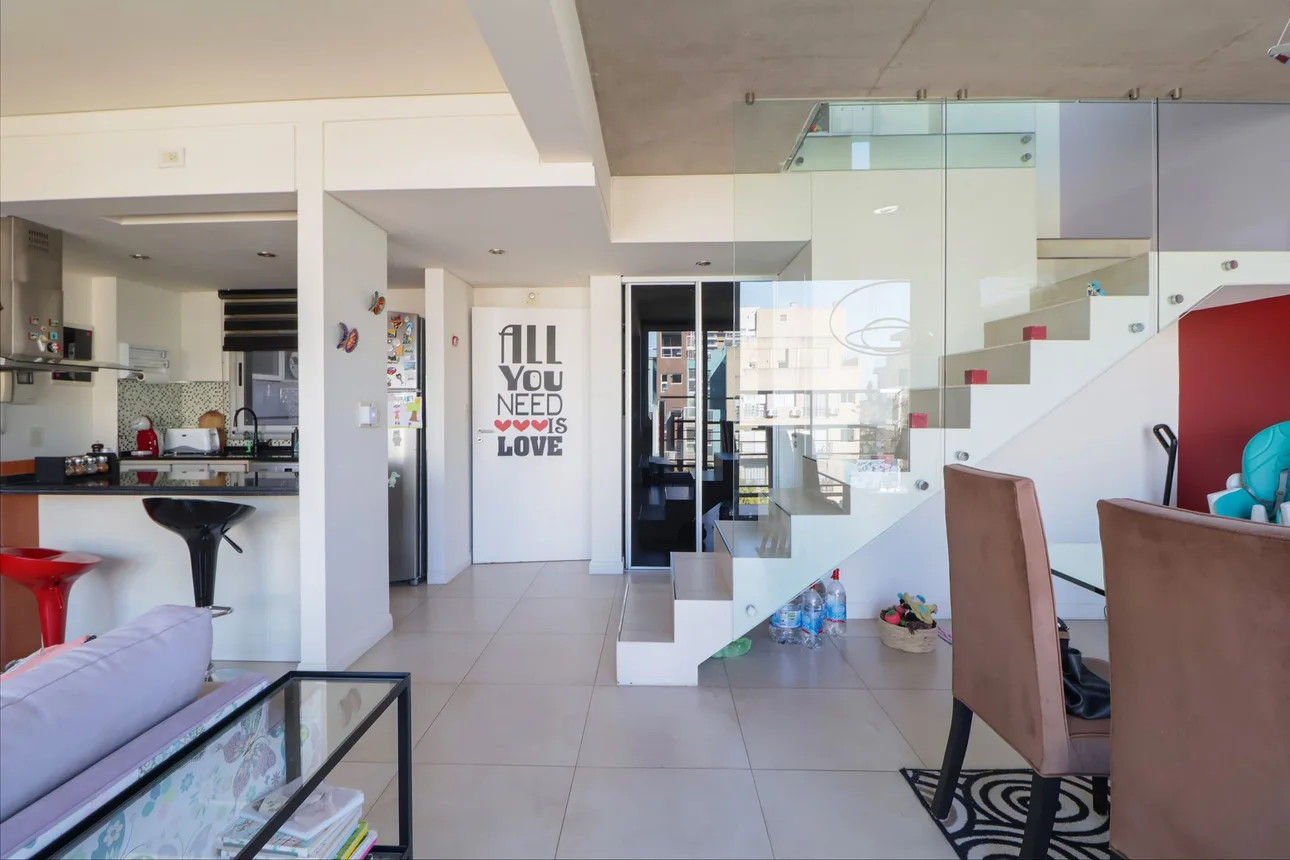Dúplex de 3 ambientes en venta en Vicente López, General José de San Martín 500, foto 2