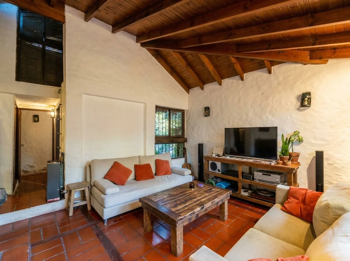 Casa de 4 ambientes en venta en Ranelagh, Calle 312 1700, foto 4