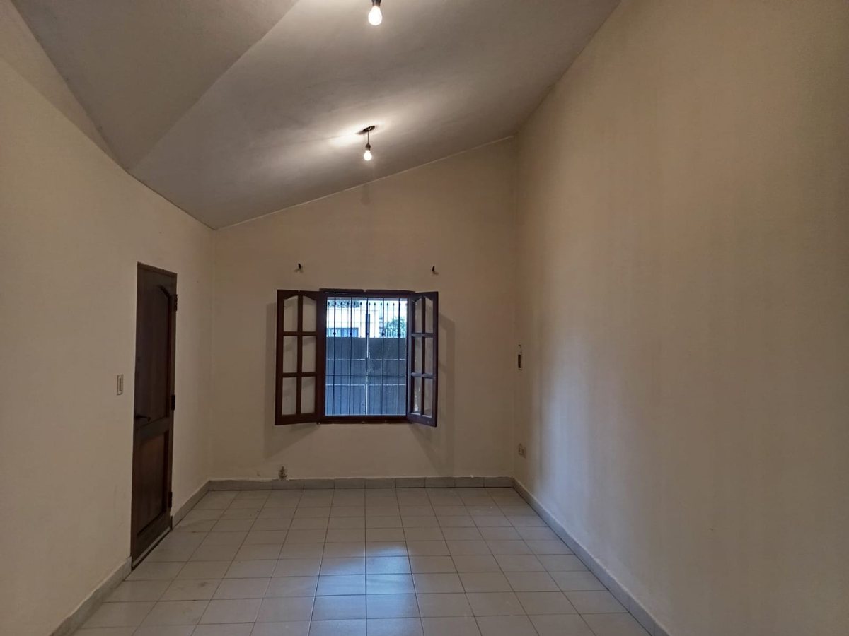 CASA VENTA PARQUE BELGRANO ZONA NORTE 3 DORM - foto 2