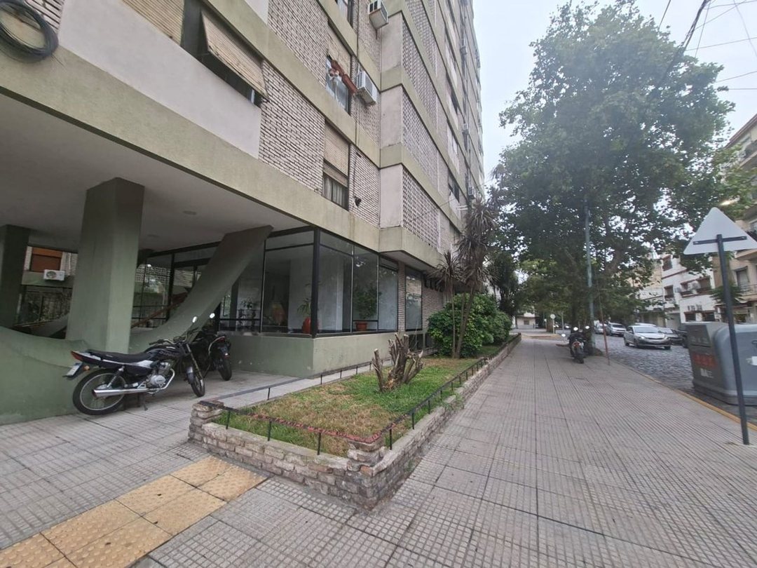 VENTA DEPARTAMENTO 3 AMBIENTES FLORESTA