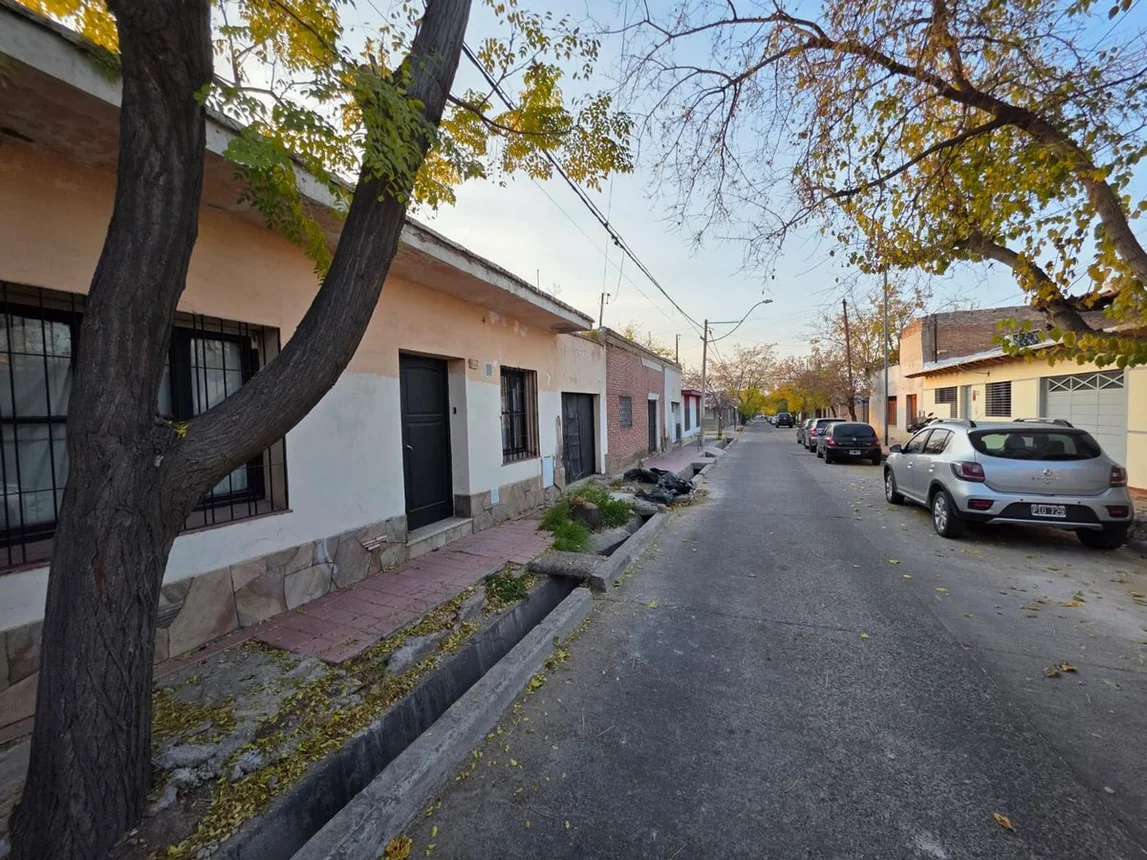 Venta de casa a reciclar en dorrego, foto 2
