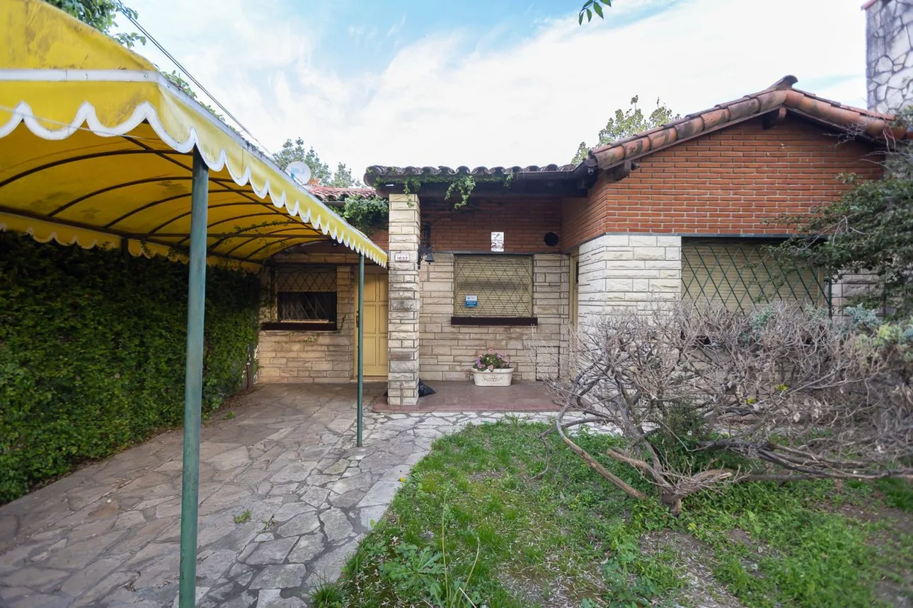 Casa de 4 ambientes en venta en Ituzaingó, General Juan Martínez 1600