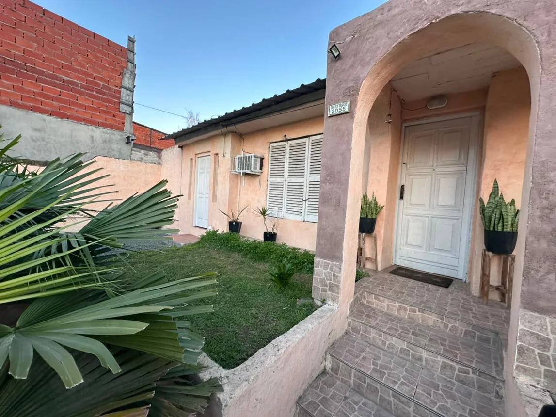 Casa en venta en Paso del Rey, Intendente Dastugue 2100