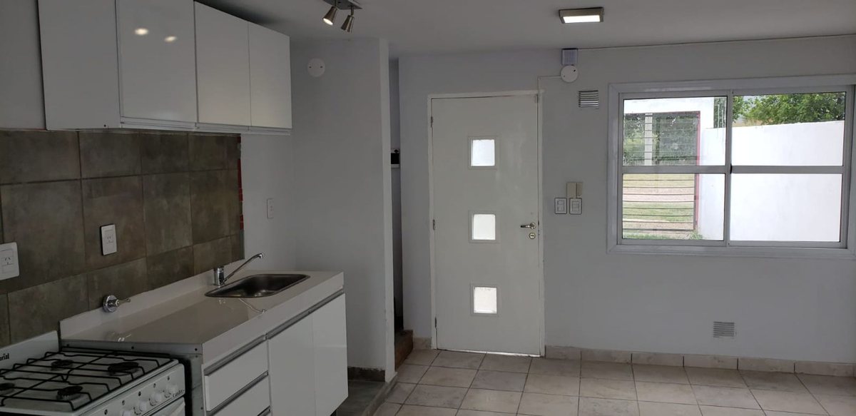 DUPLEX 2 DORM VENTA ESTACION ALVARADO ZONA SUR - foto 2