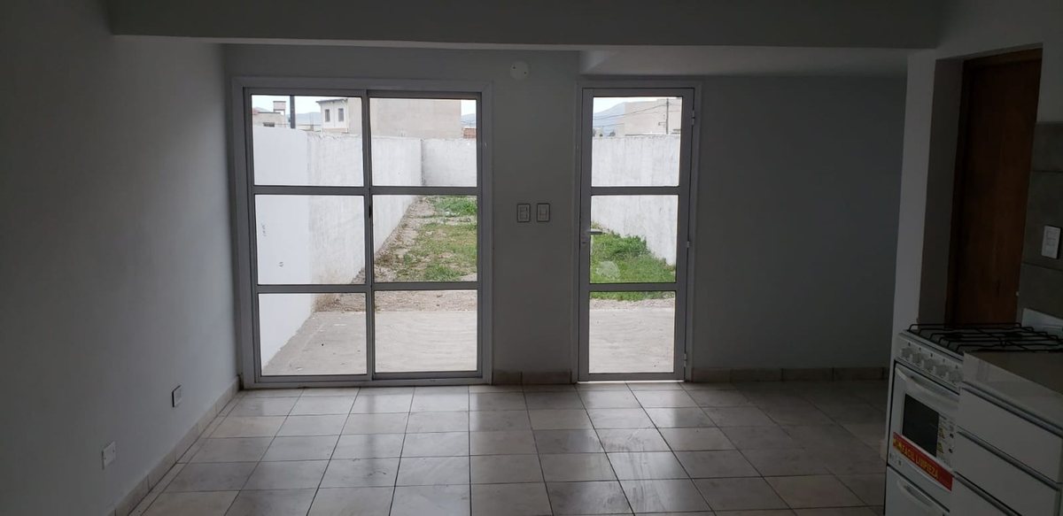 DUPLEX 2 DORM VENTA ESTACION ALVARADO ZONA SUR - foto 8