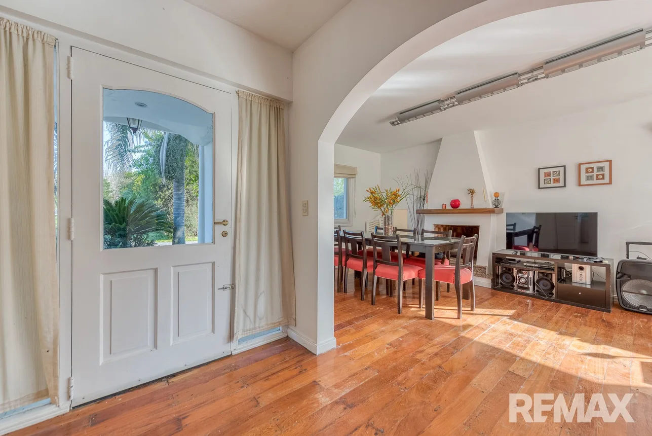Casa de 5 ambientes en venta en Villa Rosa, Los Manzanos 2300, foto 3