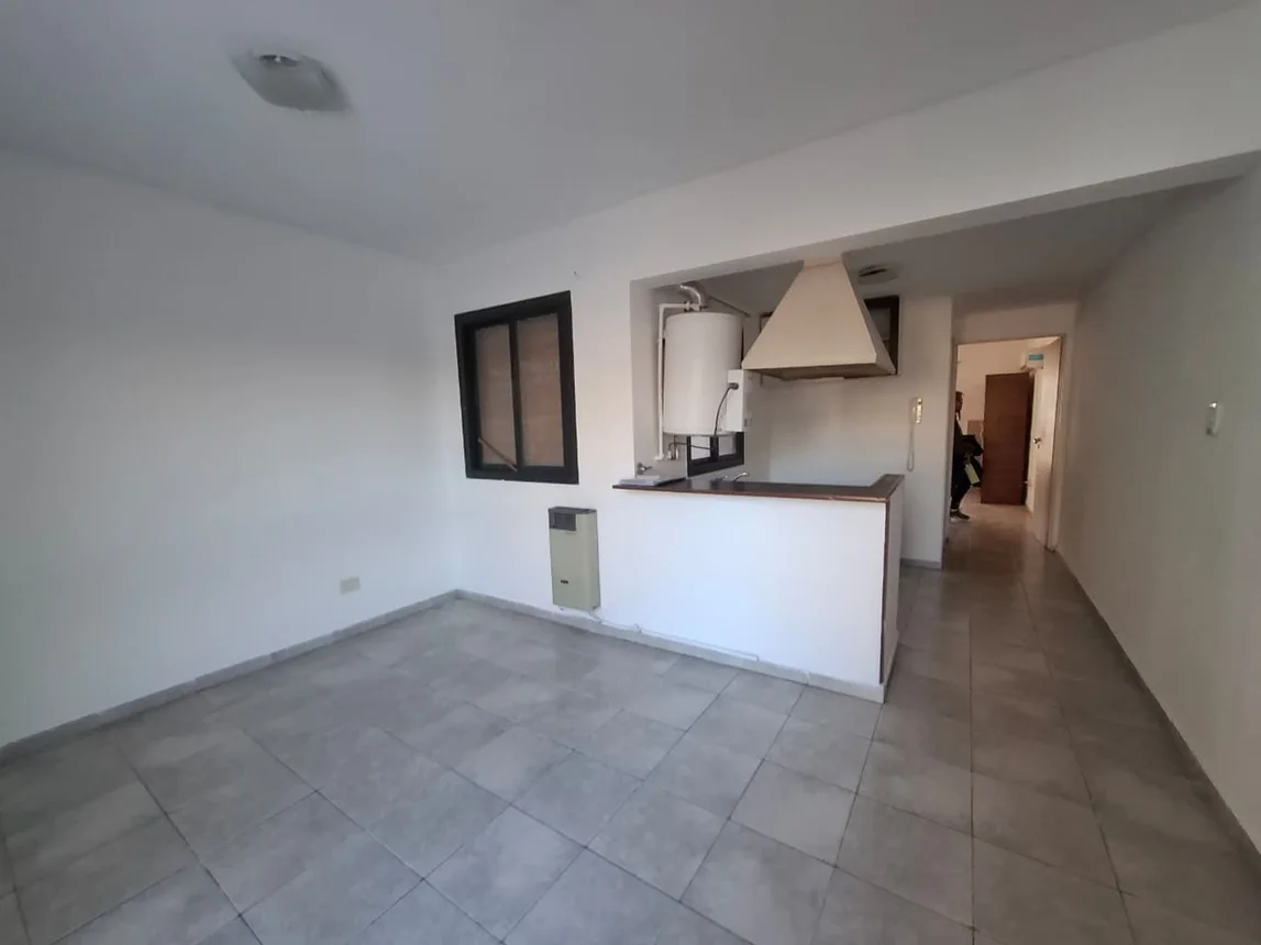 Departamento en alquiler en Mendoza, foto 2
