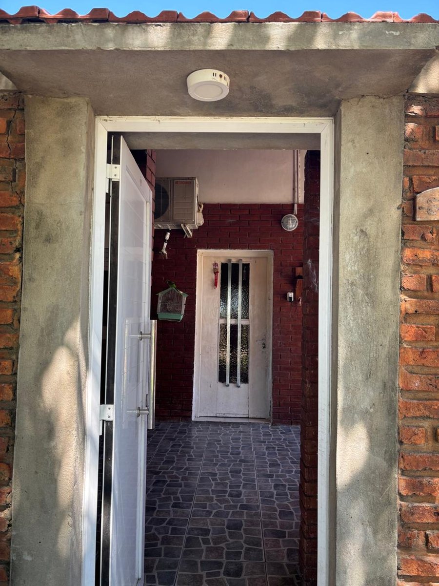 Foto 4 — Se VENDE casa en Reconquista