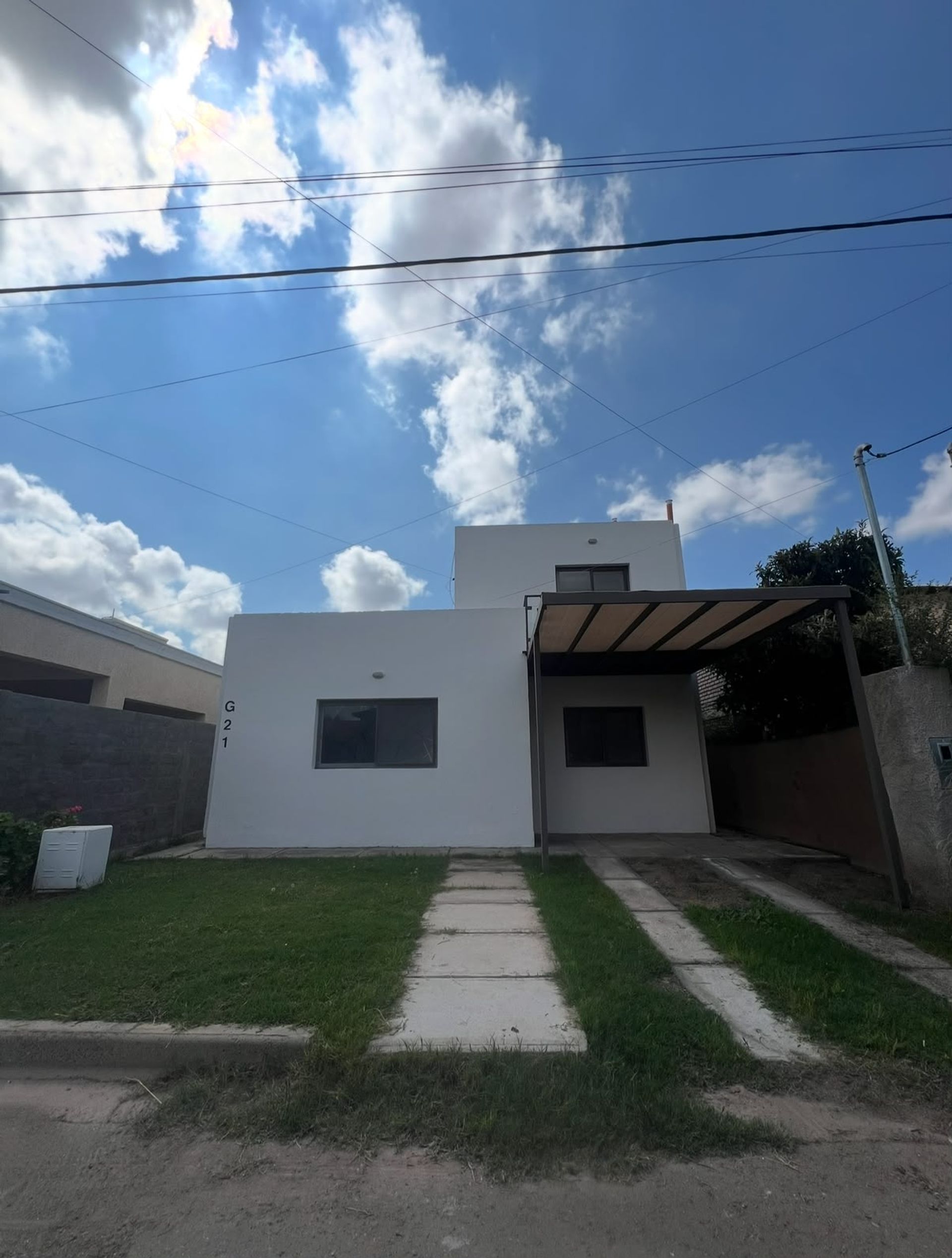 Duplex en Barrio Paraiso I 0