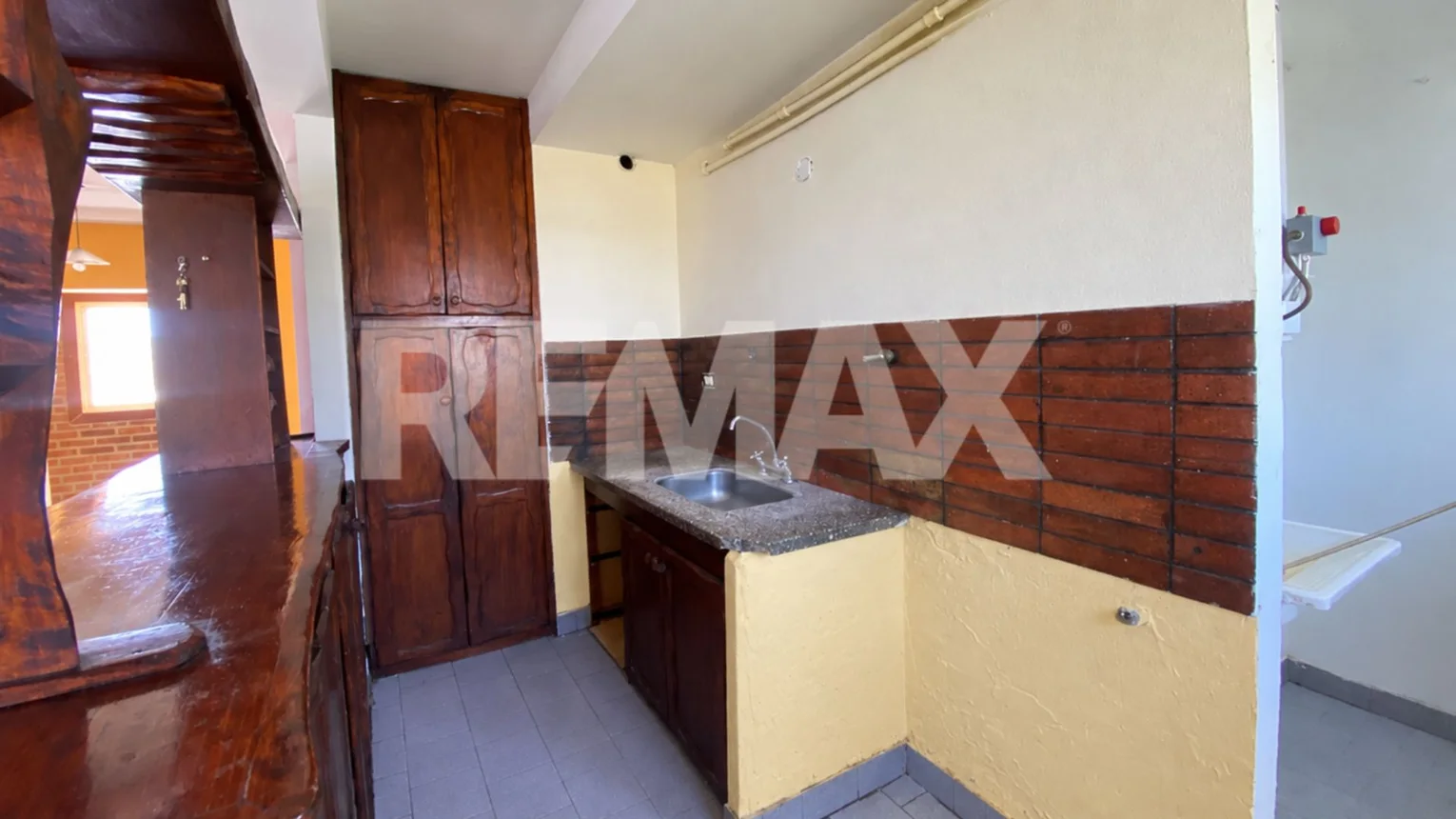 Departamento de 4 ambientes en alquiler en Neuquén, Edith Stagnaro 800, foto 5