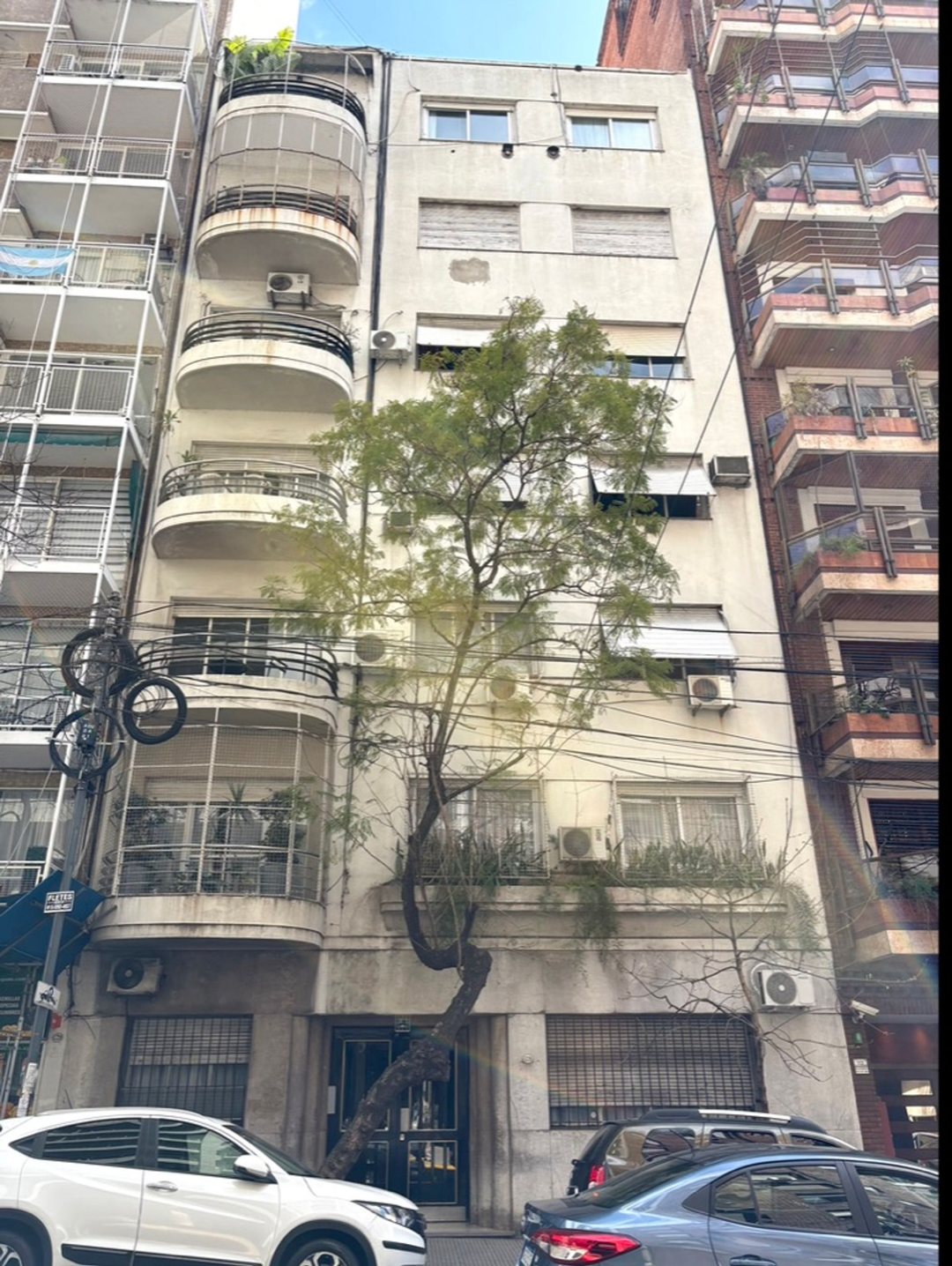 Semipiso 3 ambientes c/dep.contra frente Bº Norte