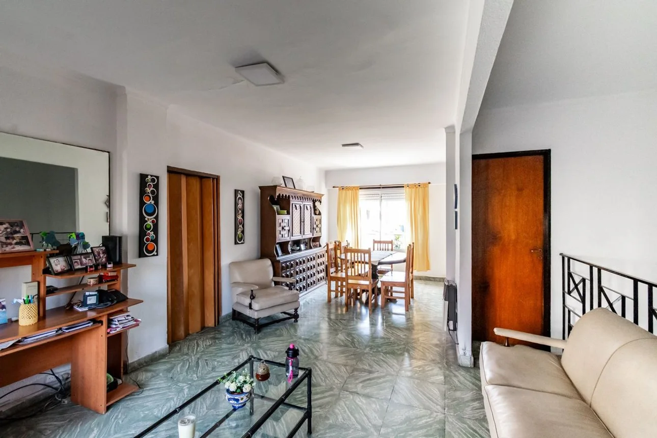 PH de 3 ambientes en venta en Liniers, Barragán 400
