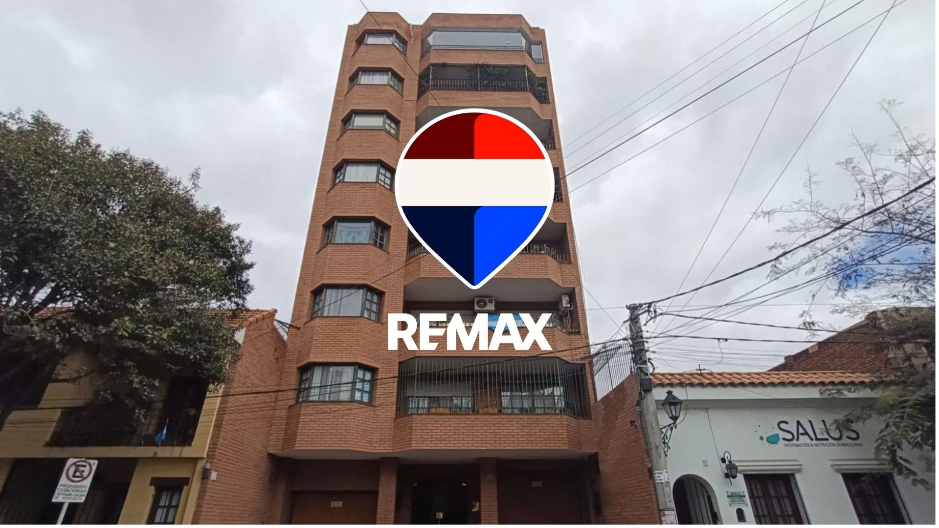DEPARTAMENTO EN ALQUILER CON COCHERA Y BAULERA - foto 1