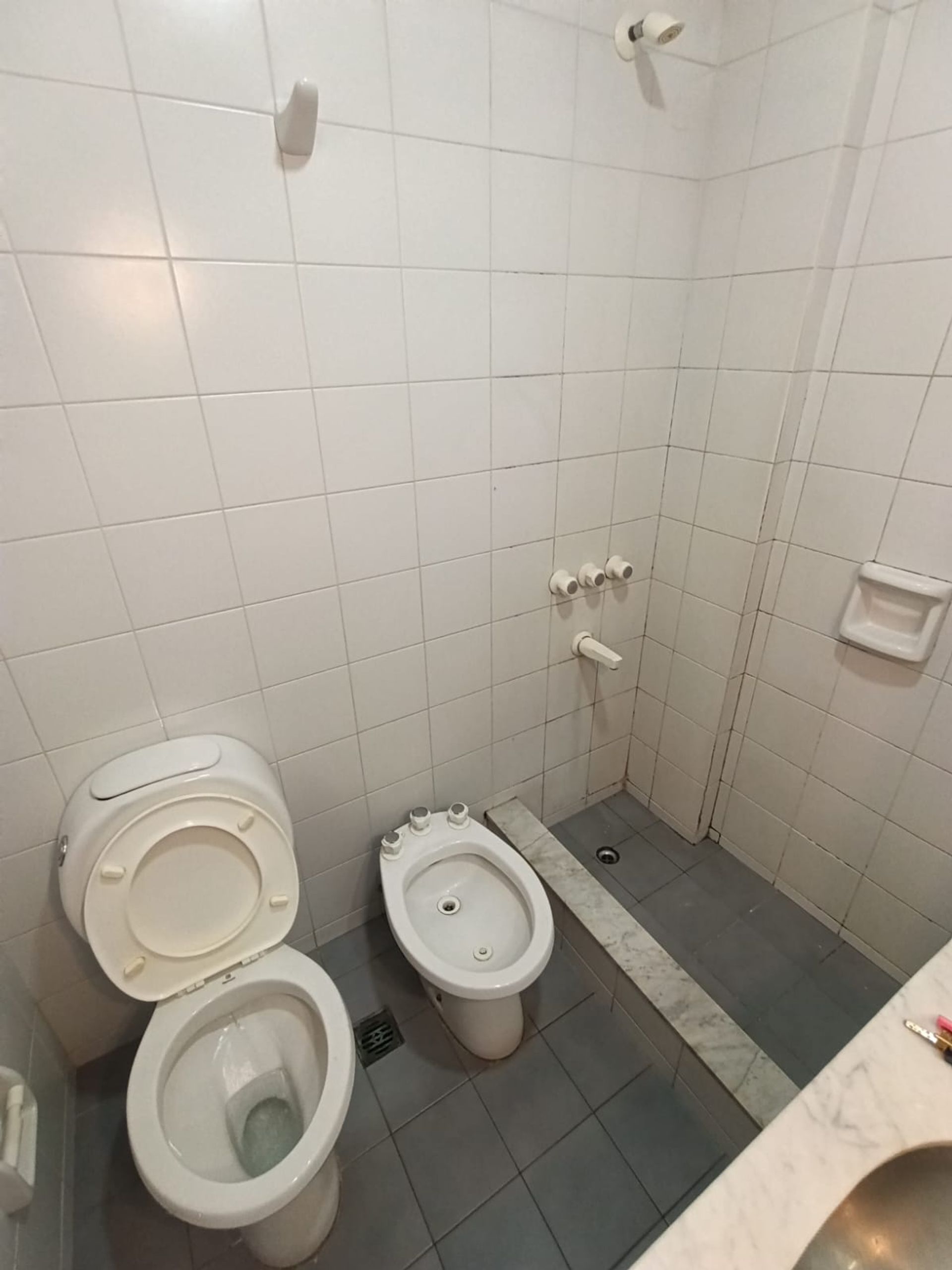 DEPARTAMENTO EN ALQUILER CON COCHERA Y BAULERA - foto 7