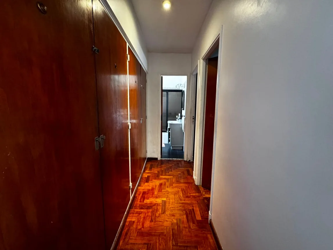 Venta departamento de 3 ambientes c/ balcón flores, foto 3