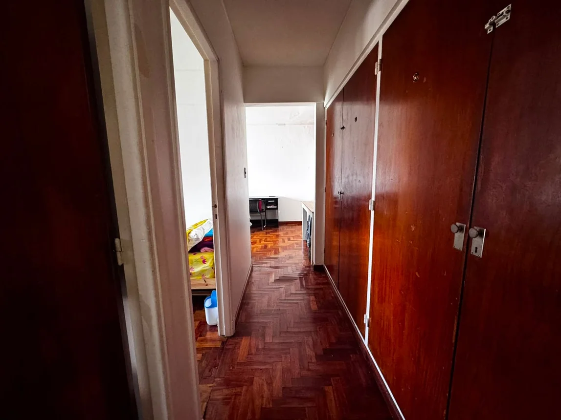 Venta departamento de 3 ambientes c/ balcón flores, foto 4