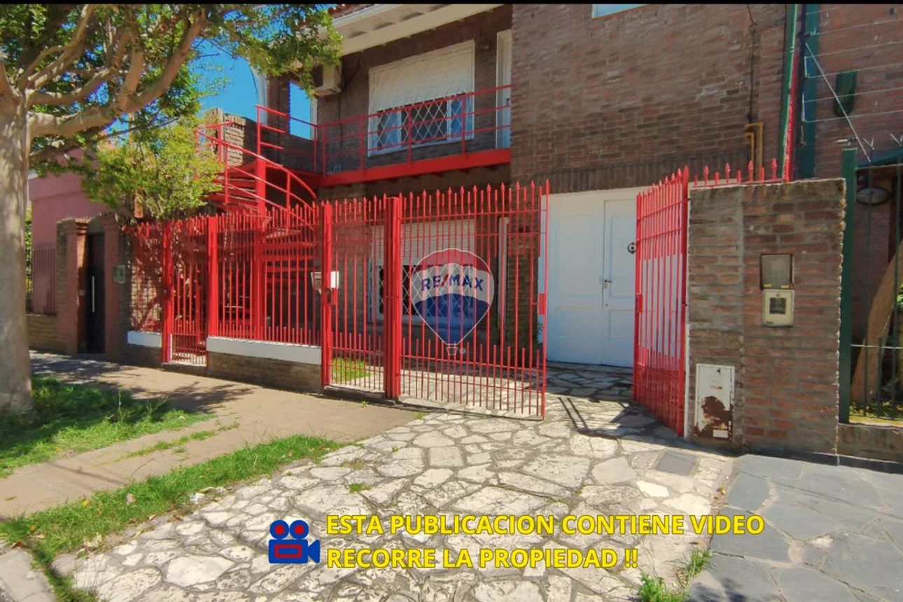 Casa en venta en Quilmes, foto 3