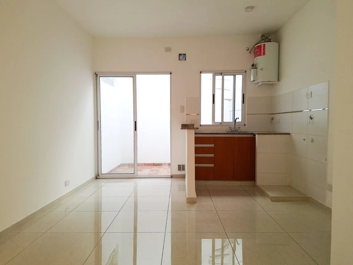 PH de 3 ambientes en venta en Lanús Oeste, Doctor Arturo Melo 3200, foto 2