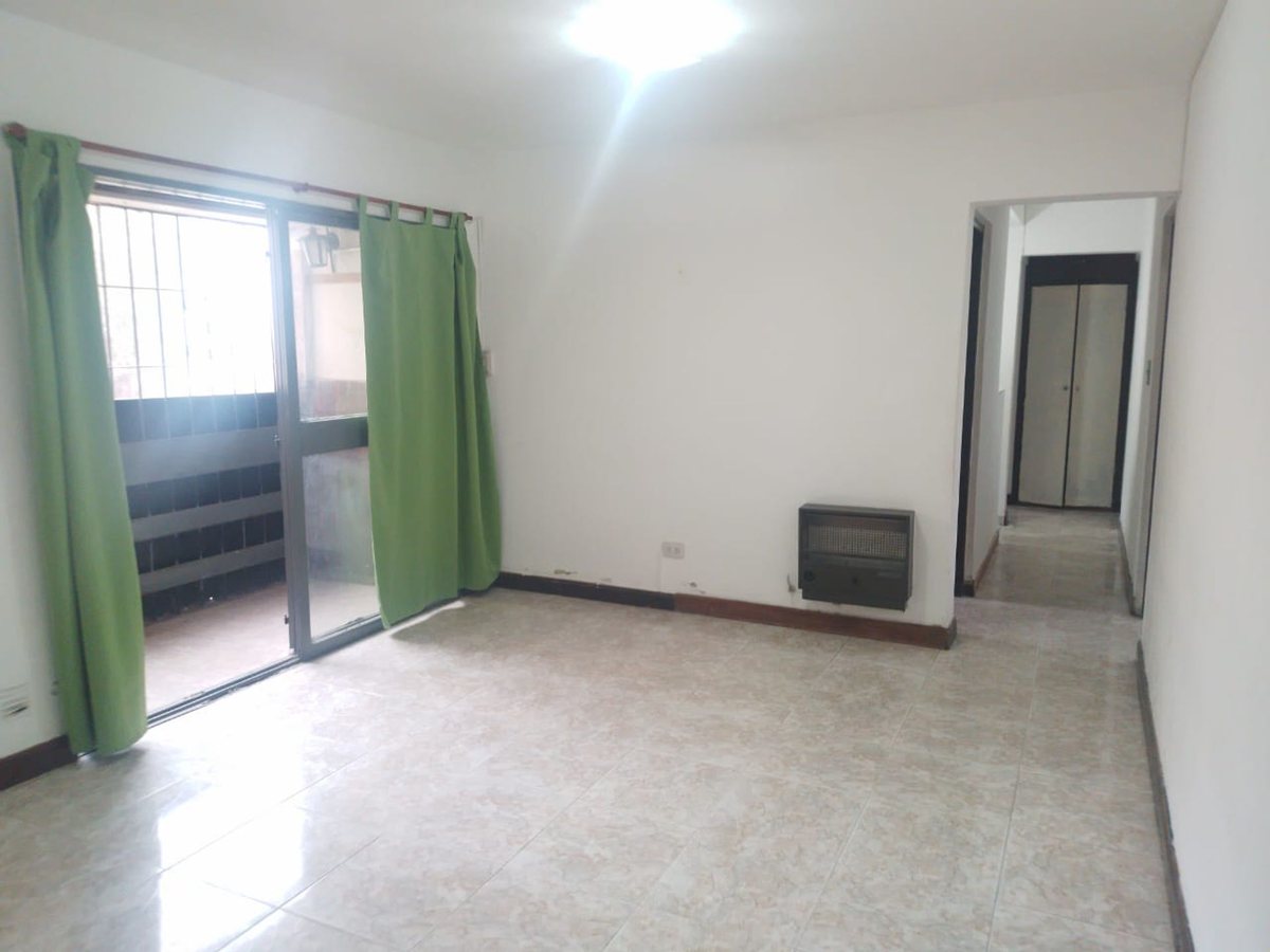 DEPARTAMENTO EN VENTA PARQUE LA VEGA C/ COCHERA - foto 6