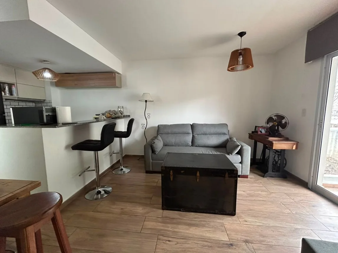 Semipiso de 3 ambientes en venta en Morón, Yatay 900, foto 2