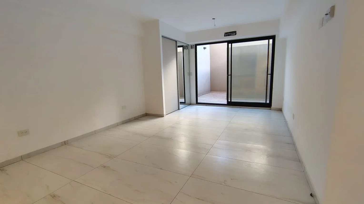 Monoambiente en venta en Parque Chacabuco, Avenida Asamblea 900, foto 2